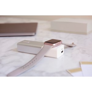 MOTILE Power Bank for Apple Watch