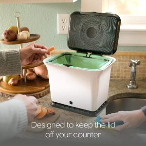Full Circle Fresh Air Odor-Free Kitchen Compost Bin