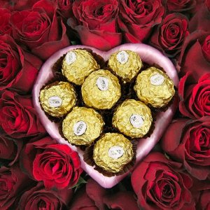 Valentine's Day special chocolate set @ Amazon