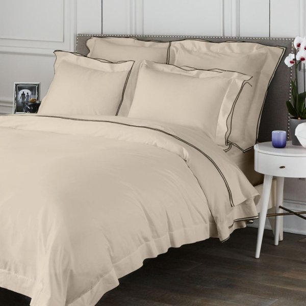 Saks Fifth Avenue - Butterfly Flange Fitted Sheet