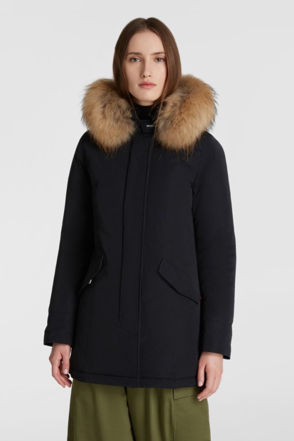 Luxury Arctic Parka with racoon fur Black