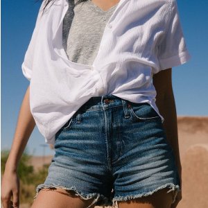Gap Women's Clothing on Sale