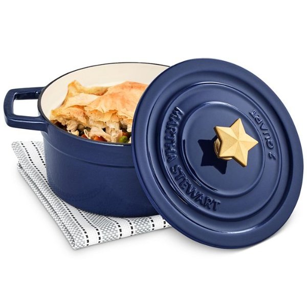 Americana Enameled Cast Iron 2-Qt. Dutch Oven with Star Finial, Created for Macy's