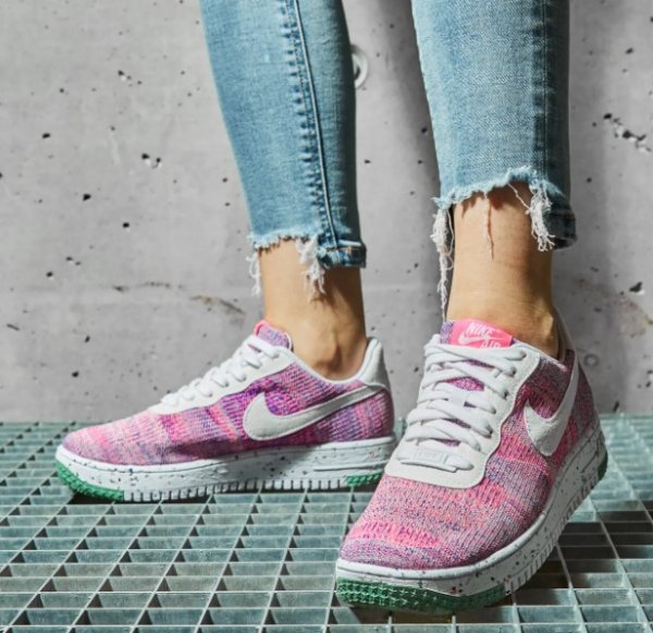 Air Force 1 Crater FlyKnit 女款运动鞋