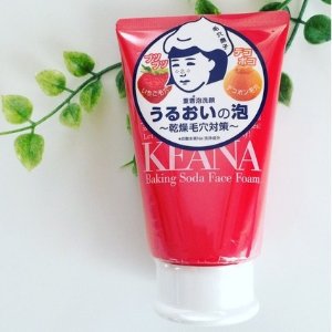 日本 毛穴抚子角质对策洗面乳100g 草莓鼻救星