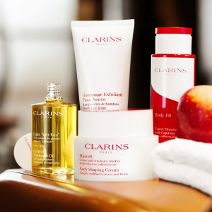 Dealmoon Exclusive: + Up to $160 value 6-pc gift on Gift Sets @ Clarins