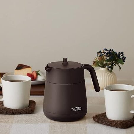 .com Thermos TTE-700 BW Vacuum Insulated Teapot with Strainer 23.7 fl  oz (700 ml), Brown 58.05