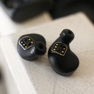 Bragi - The Dash True Wireless Earbud Headphones - Black