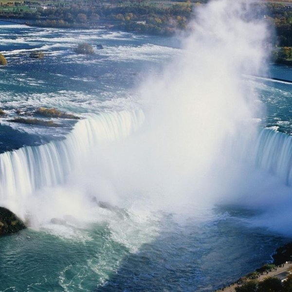 Holiday Inn Express & Suites : Niagara Falls