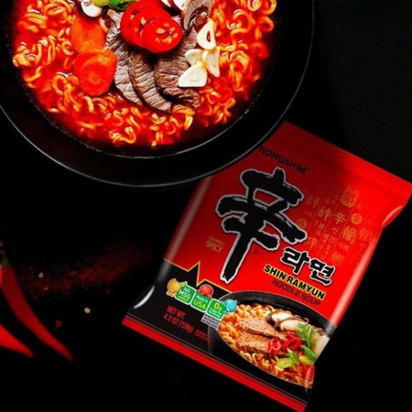 Nongshim Shin Noodle Ramyun Gourmet Spicy, 20-Count