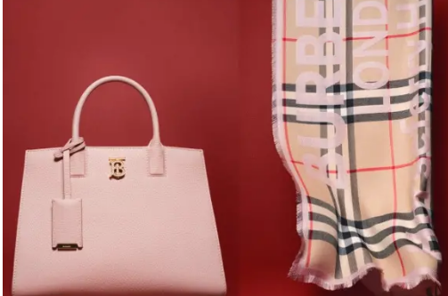 2023 情人节限定包包｜时尚大牌LV、Gucci、Dior、LOEWE 送礼不发愁小卡