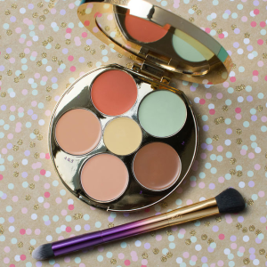 Limited-edition Wipeout Color-correcting Palette @ Tarte Cosmetics