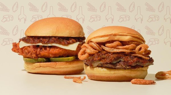 2022-03_SHA_Bourbon_Blog-BurgerChicken_1070x600.jpeg