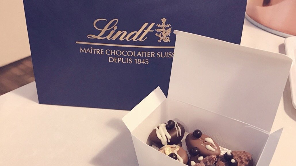 苏黎世的甜蜜约会- Lindt总部的巧克力制作课程