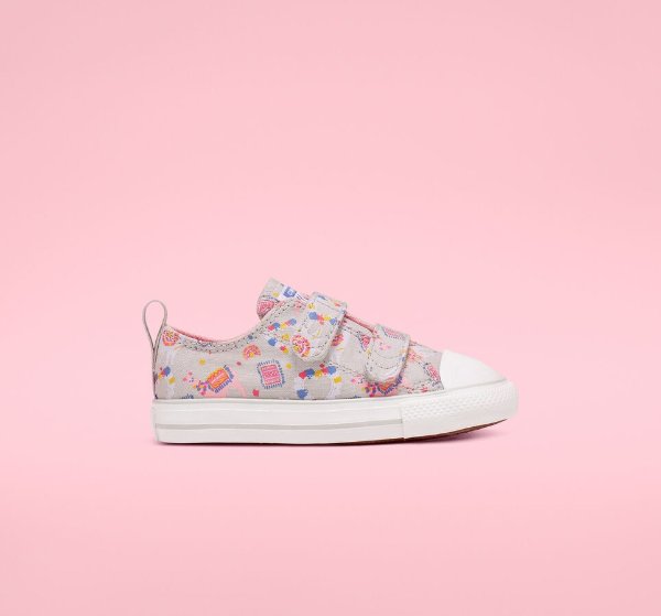 ​Llama Party Hook and Loop Chuck Taylor All Star Toddler Low Top Shoe. Converse.com