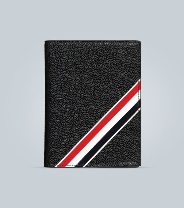 Diagonal stripe passport holder