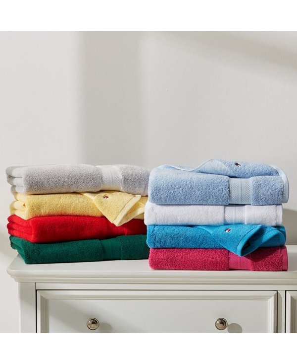 Modern American Solid Cotton Bath Towel, 30" x 54"