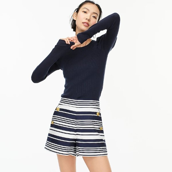 Button-front short in bold jacquard stripe