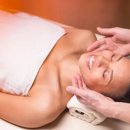$42.80 for Pampering Facial with an Upper Body Massage, Aromatherapy, and Scalp Treatment ($168 Value)