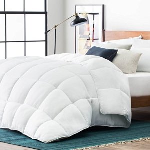 LUCID Down Alternative Comforter