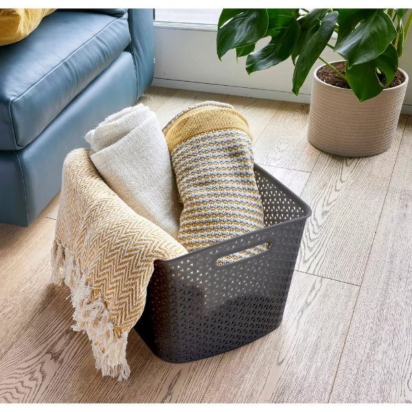 Y-Weave XL Curved Decorative Storage Basket