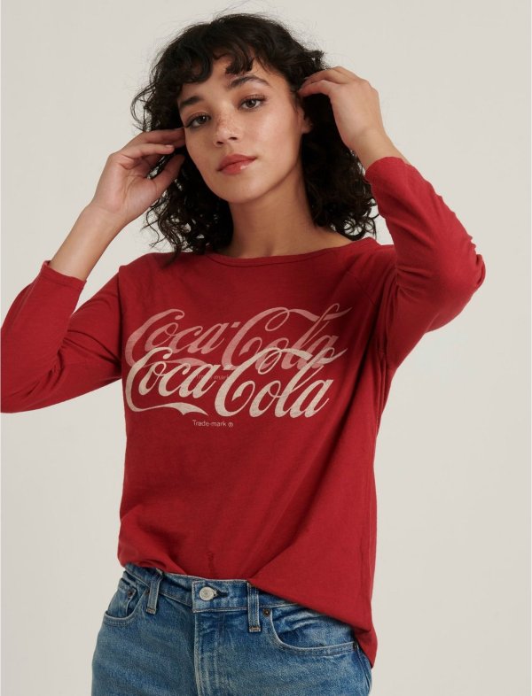 x Coca-Cola Raglan Tee | Lucky Brand