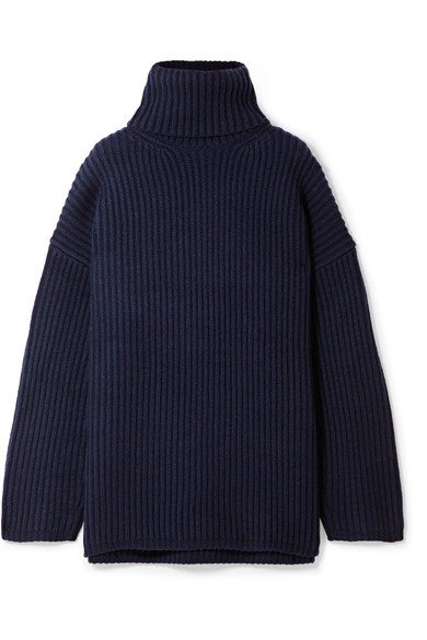 Oversized wool turtleneck sweater
