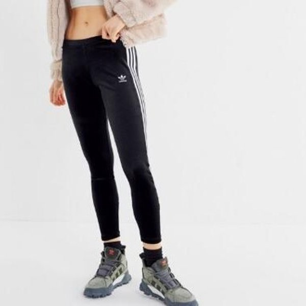 urban outfitters adidas leggings