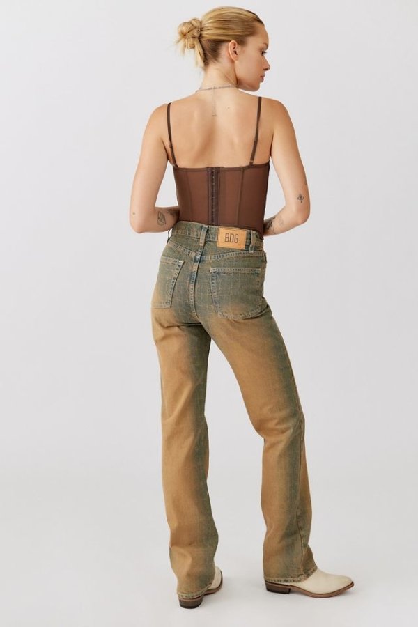 High-Waisted Slim Jean
