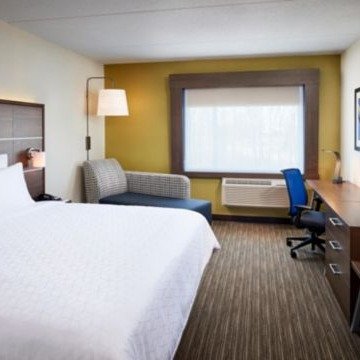 Holiday Inn Express : Niagara-On-The-Lake