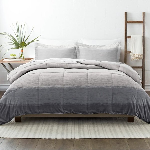 HOME SPUN Premium Ultra Soft Gray Ombre Down-Alternative Comforter