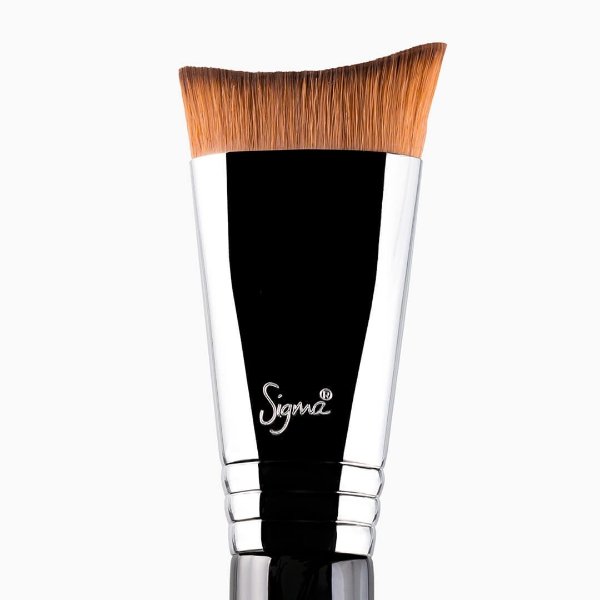 F56 Accentuate Highlighter™ Brush