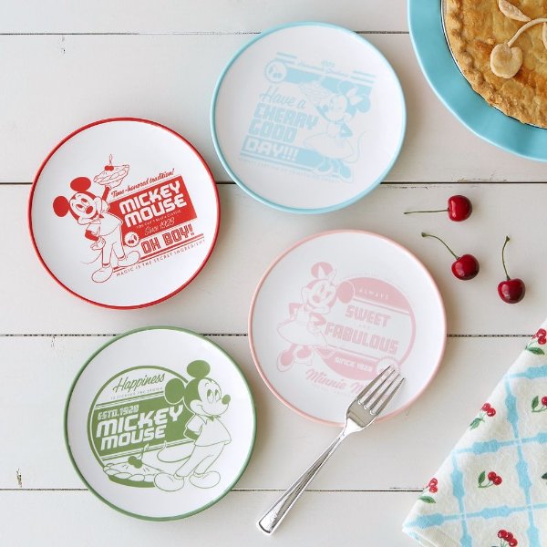 Mickey and Minnie Mouse Retro Cake Plate Set | shopDisney