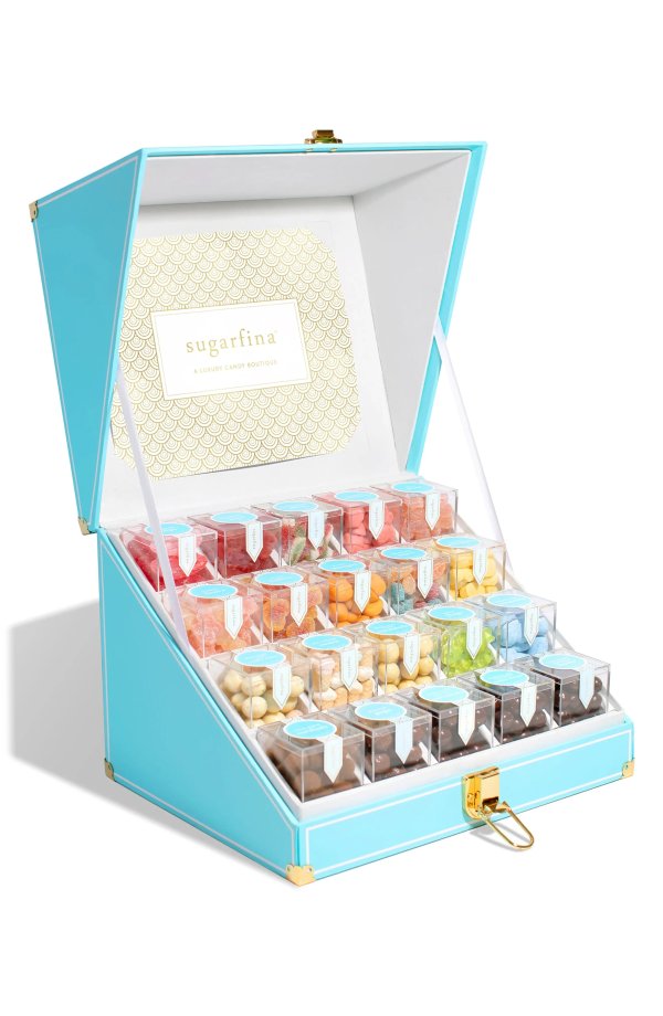 Small 20-Piece Candy Trunk