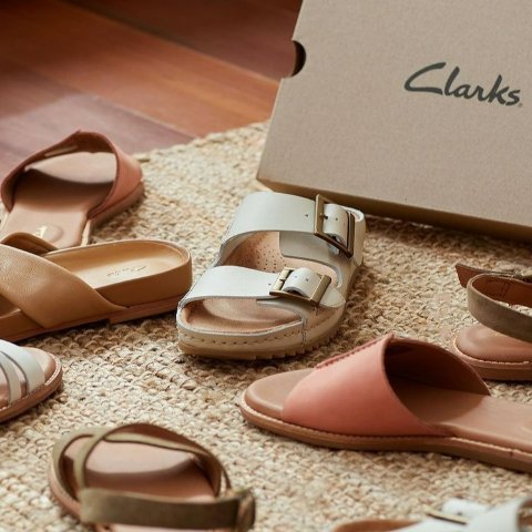 低至额外5折Clarks 独立日精选大促 舒适运动鞋$24 夏季凉鞋$34
