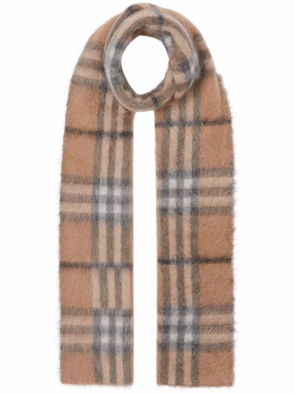 Giant check scarf