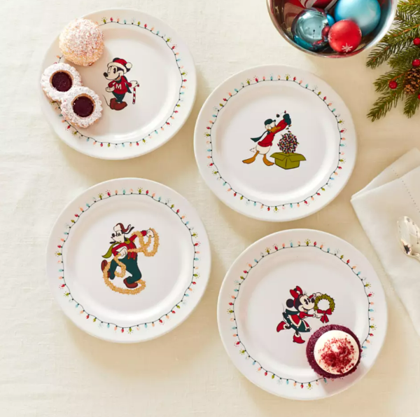 Mickey Mouse and Friends Holiday Plate Set | shopDisney