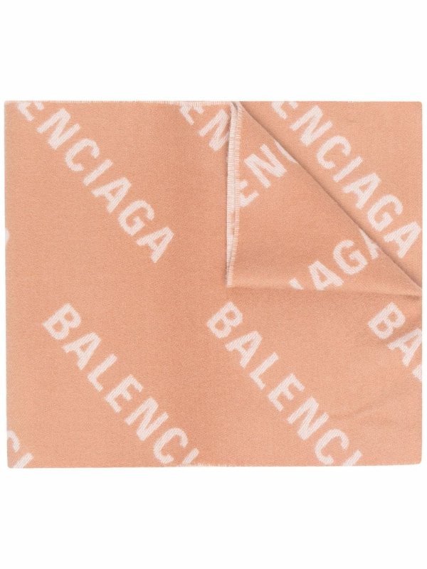 Balenciaga大面积logo围巾