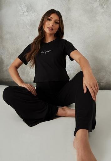 Missguided - Black Missguided Script Maternity Top and Pyjama Bottoms Set
