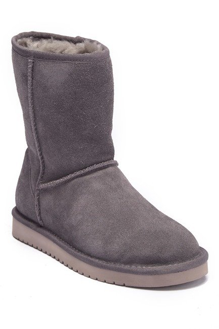 Classic Short Genuine Dyed Sheepskin Lined & Insole Boot