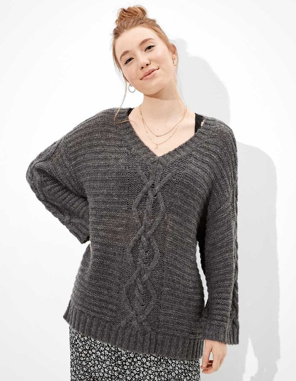 AE Oversized Cable Knit V-Neck Sweater