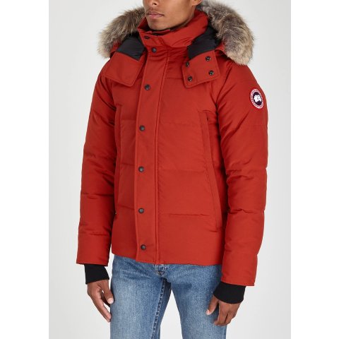 Canada GooseWyndham Fusion Fit red Arctic Tech parka