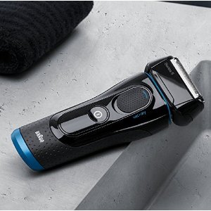 Braun Series 5 5040 Men's Electric Foil Shaver Wet and Dry Rechargeable and Cordless Razor