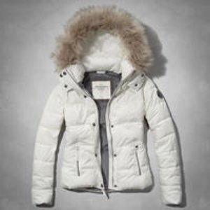 Select Men's & Female's Puffer Jackets @ Abercrombie & Fitch