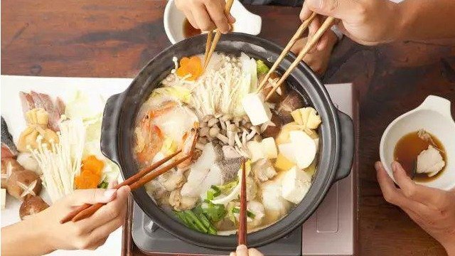 懒人吃火锅🤗海底捞锅底和自制火锅蘸酱！