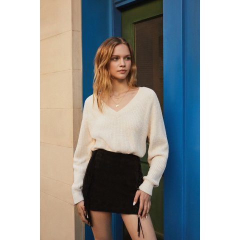 Urban OutfittersUO Cozy Chenille V-Neck Sweater