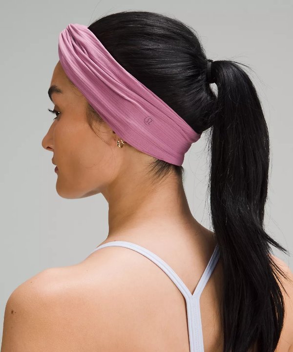 Women's Ribbed Nulu Twist-Front Headband | Women's Hair Accessories | lululemon
