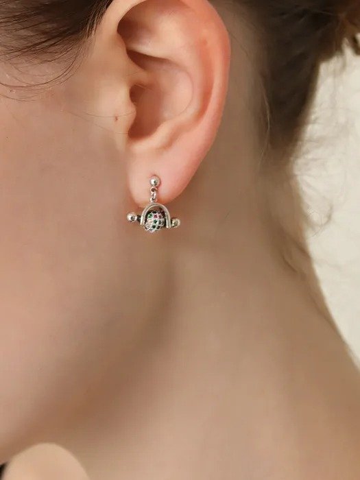 Mini spaceship earring