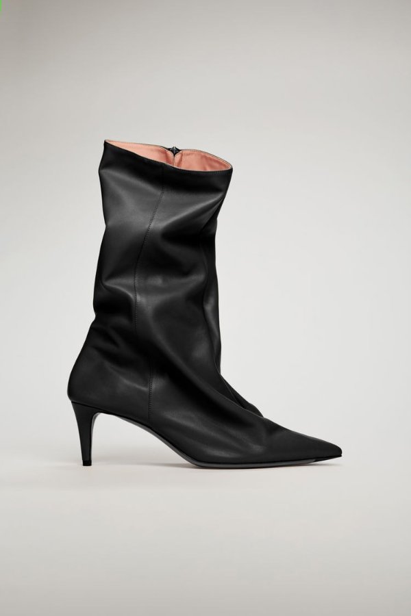 Leather ankle boots Black