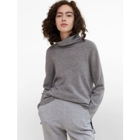 State CashmereThe Turtleneck Oversized Sweater